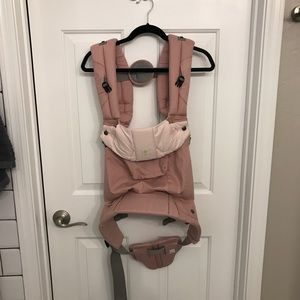 lillebaby organic blushing pink